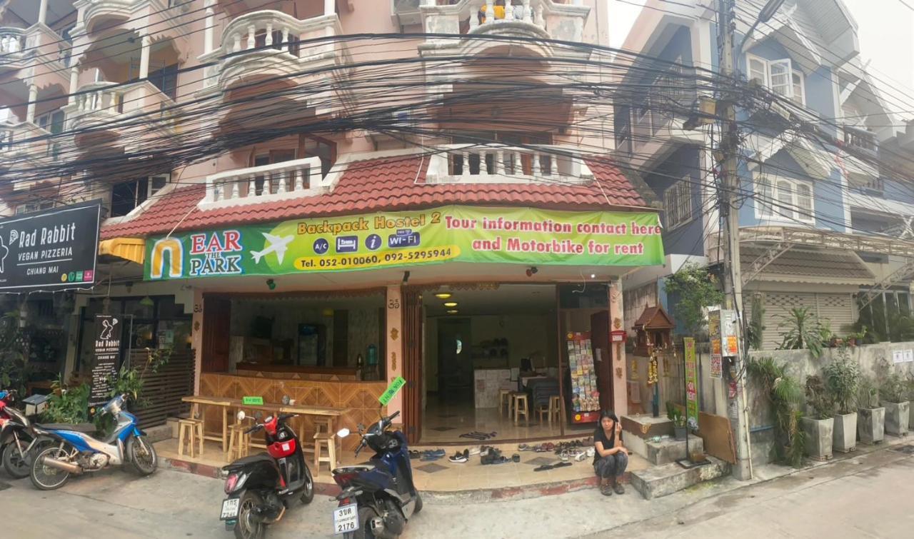 Nearthepark Backpack Hostel 2 Chiang Mai Buitenkant foto
